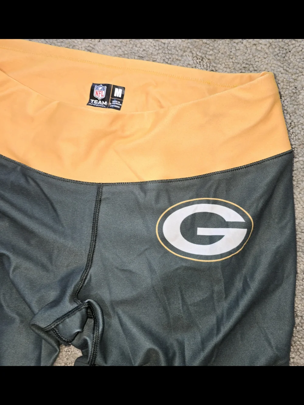 NFL Gradient Green Bay Packers Leggings, Leg Detail, Full Length, This Waistband
